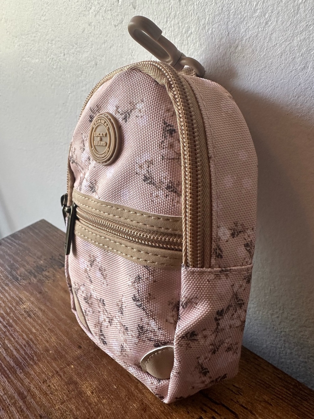 Lucky Brand Tan Floral Mini Backpack Pouch w/ 2 Pockets Bag Charm Keychain NWOT - Picture 2 of 6